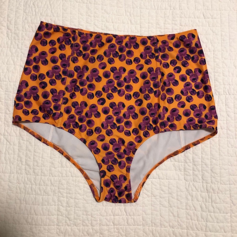 Kortni Jeane Blueberry Bottom